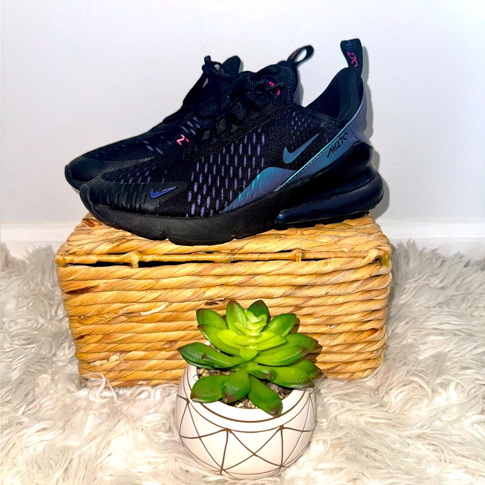 Nike Air Max 270 Throwback Future